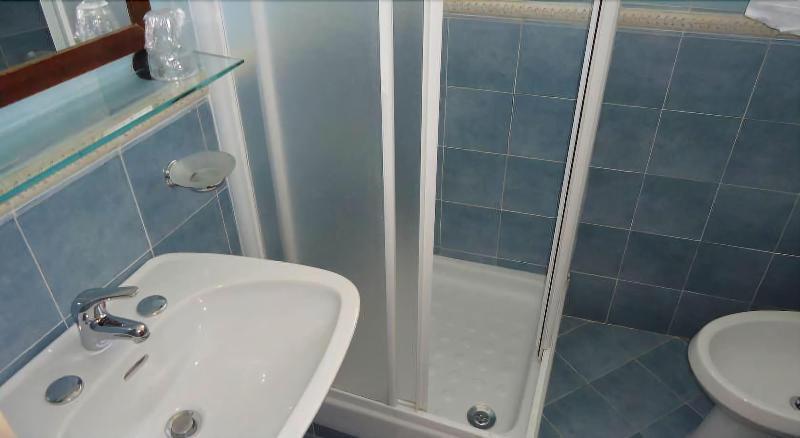 Hotel Riviera Trani Luaran gambar